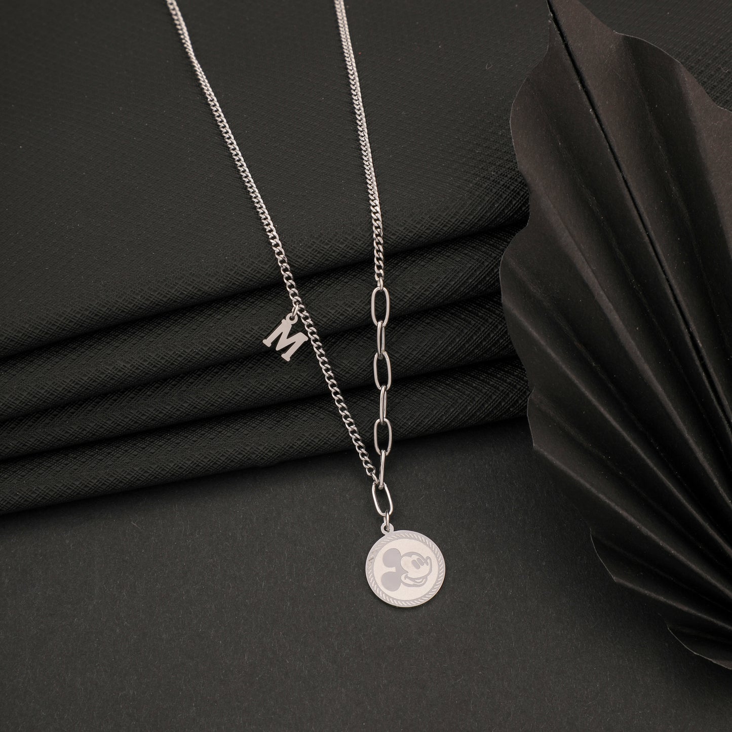 MINNIE SILVER NECKLACE