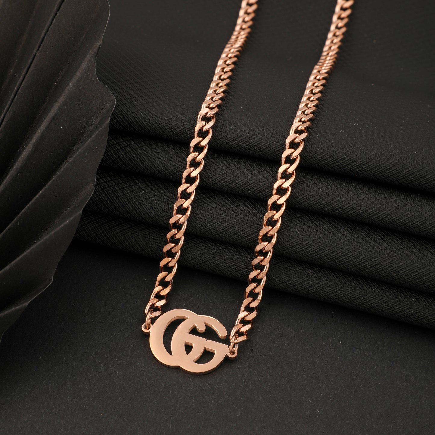 CIGAR ROSEGOLD NECKLACE