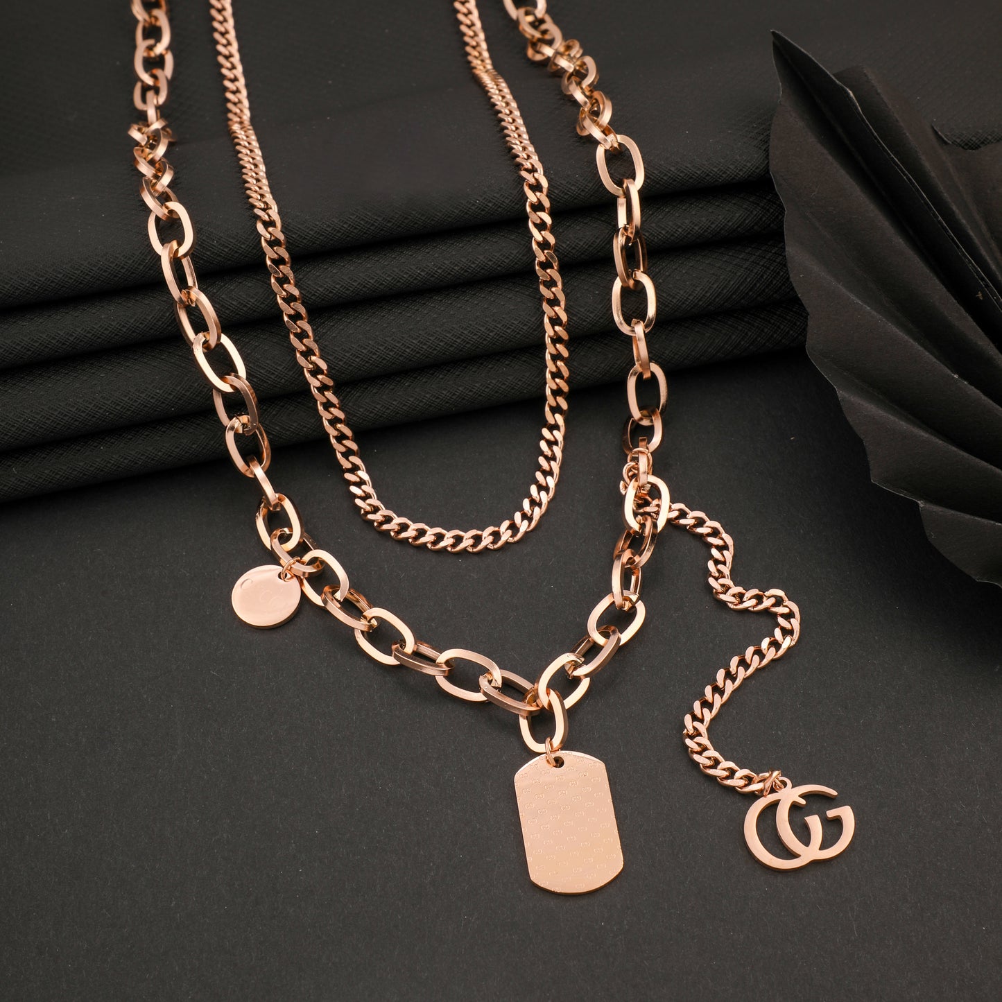 Hexagone Rosegold Pedant Necklace