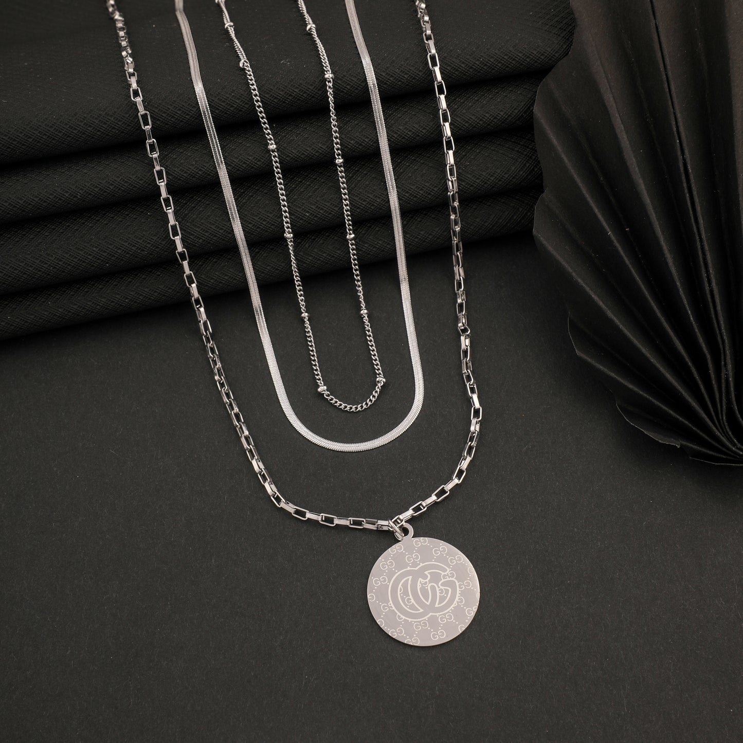 CG PEDANT SILVER NECKLACE