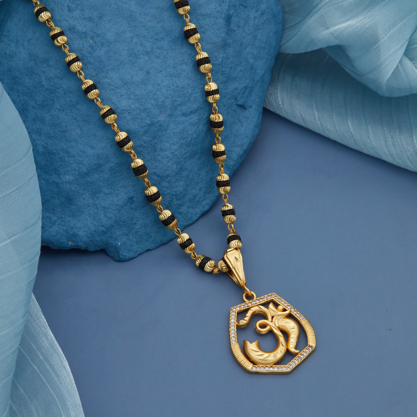 GOLD PLATED CHAIN WITH OMKARESHWAR DIAMOND PENDANT