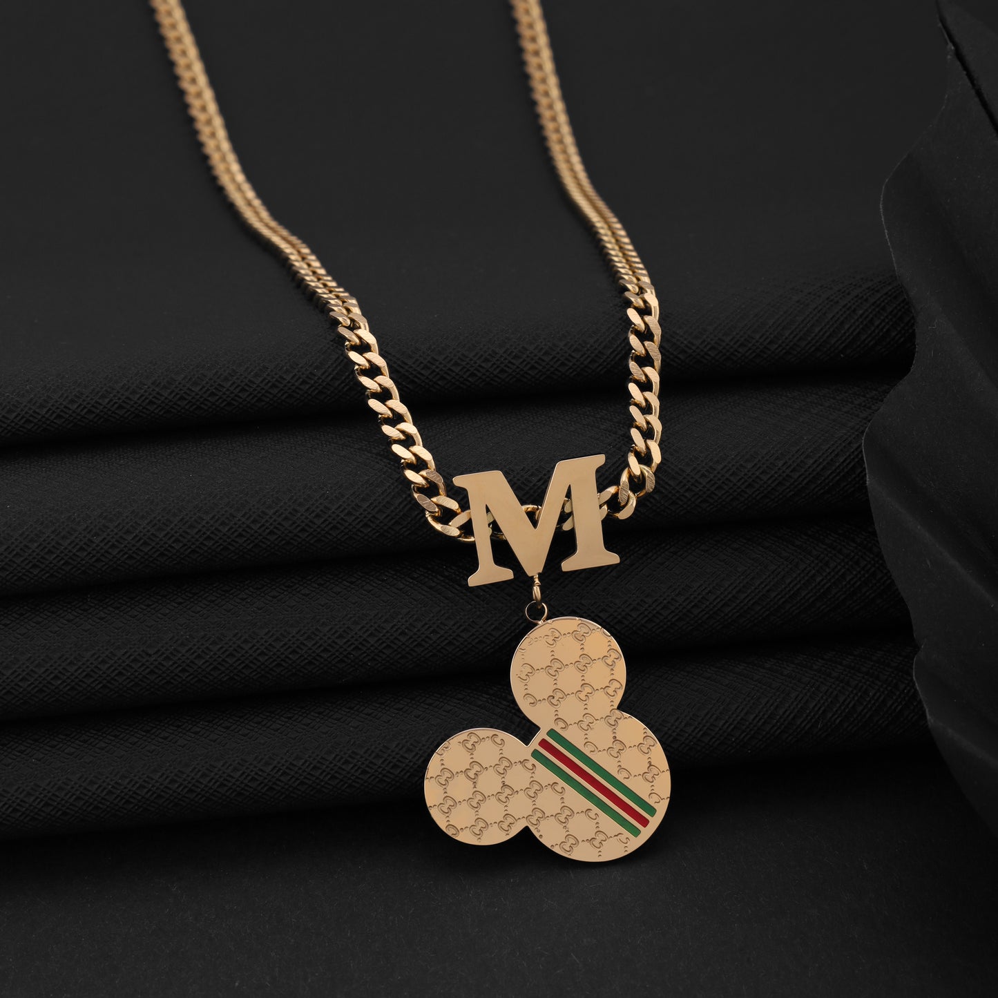 M PEDANT GOLD NECKLACE