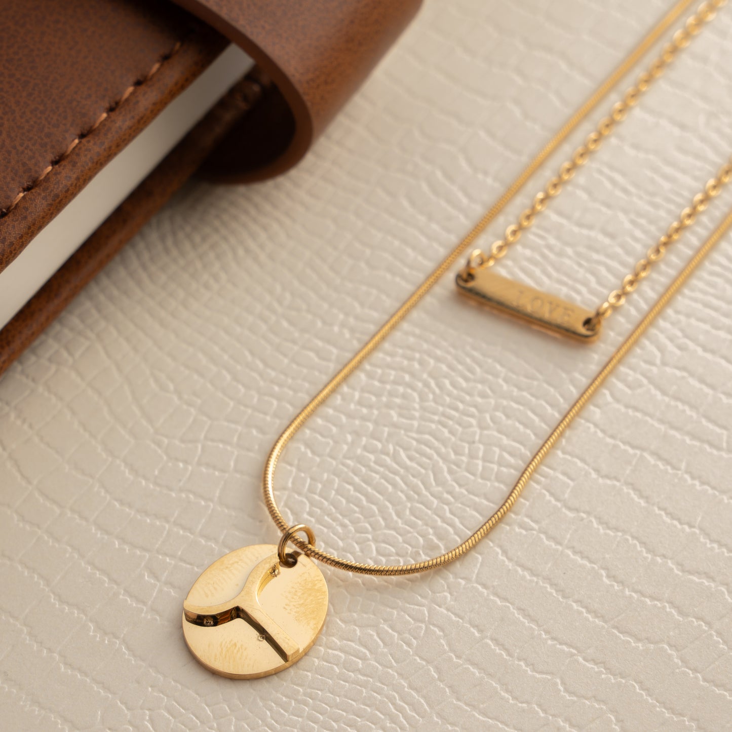 TESLA GOLD NECKLACE