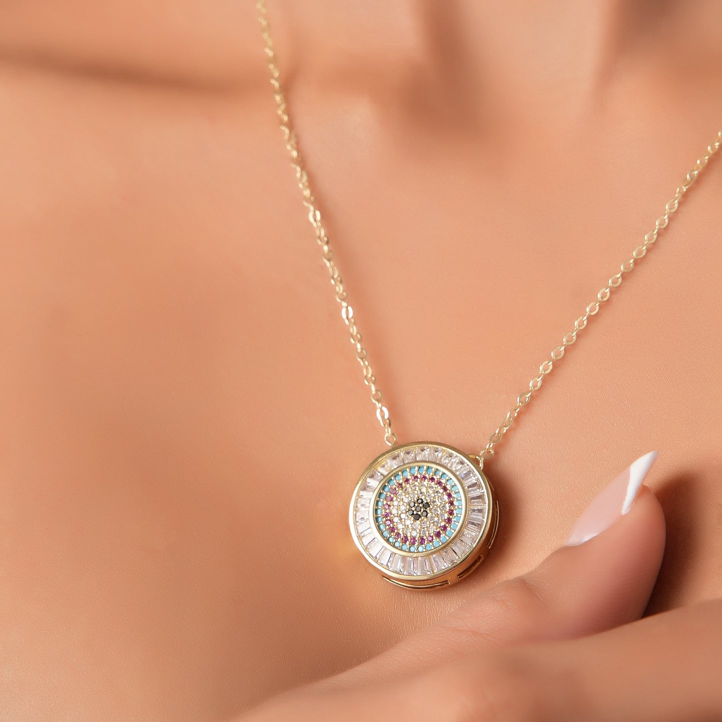 Gold Plated Falcon Women's chain And Pedant