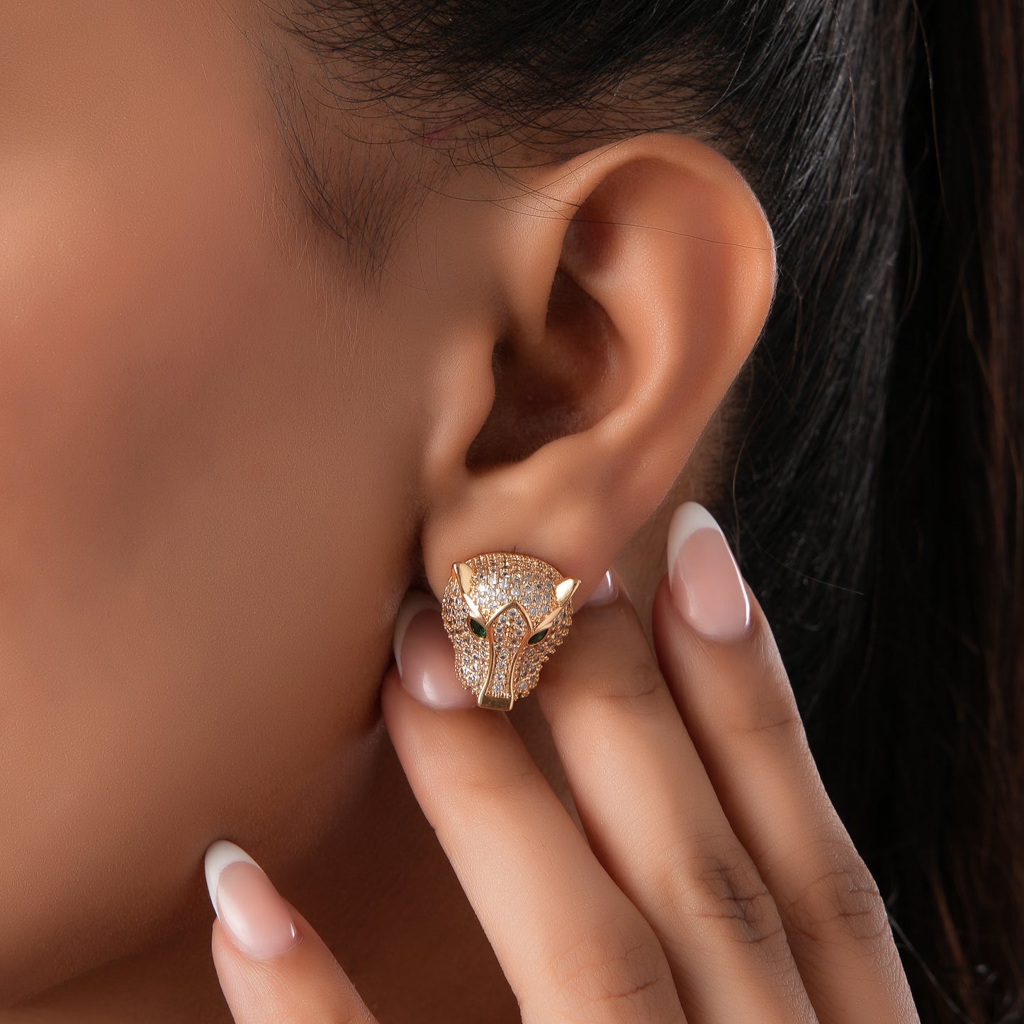 Gold Plated Wolf Diamond Pedant Chain With Earrings