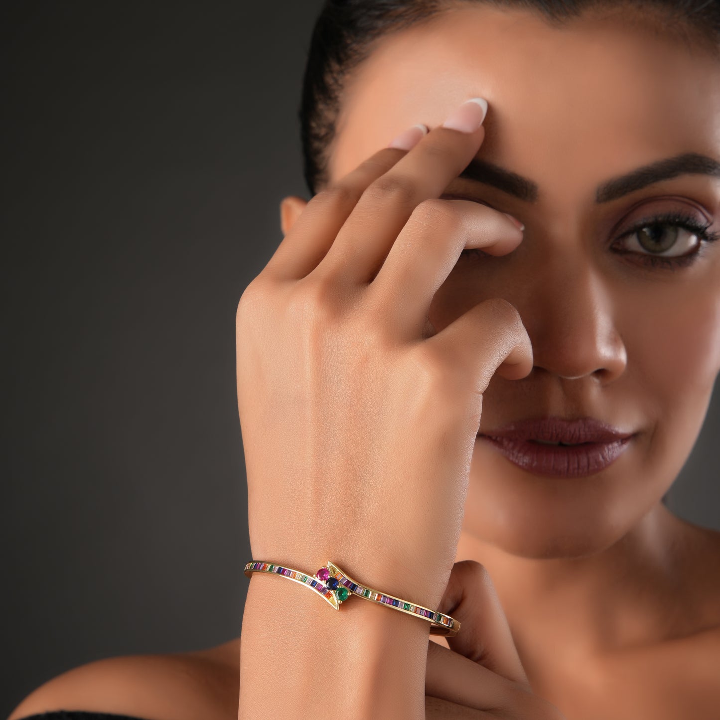 Emerald Colourful Stone Gold Kada