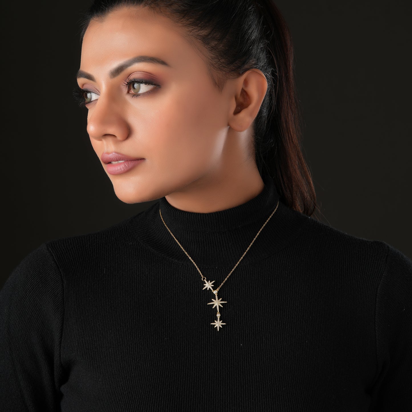 STARFISH DIAMOND GOLD NECKLACE