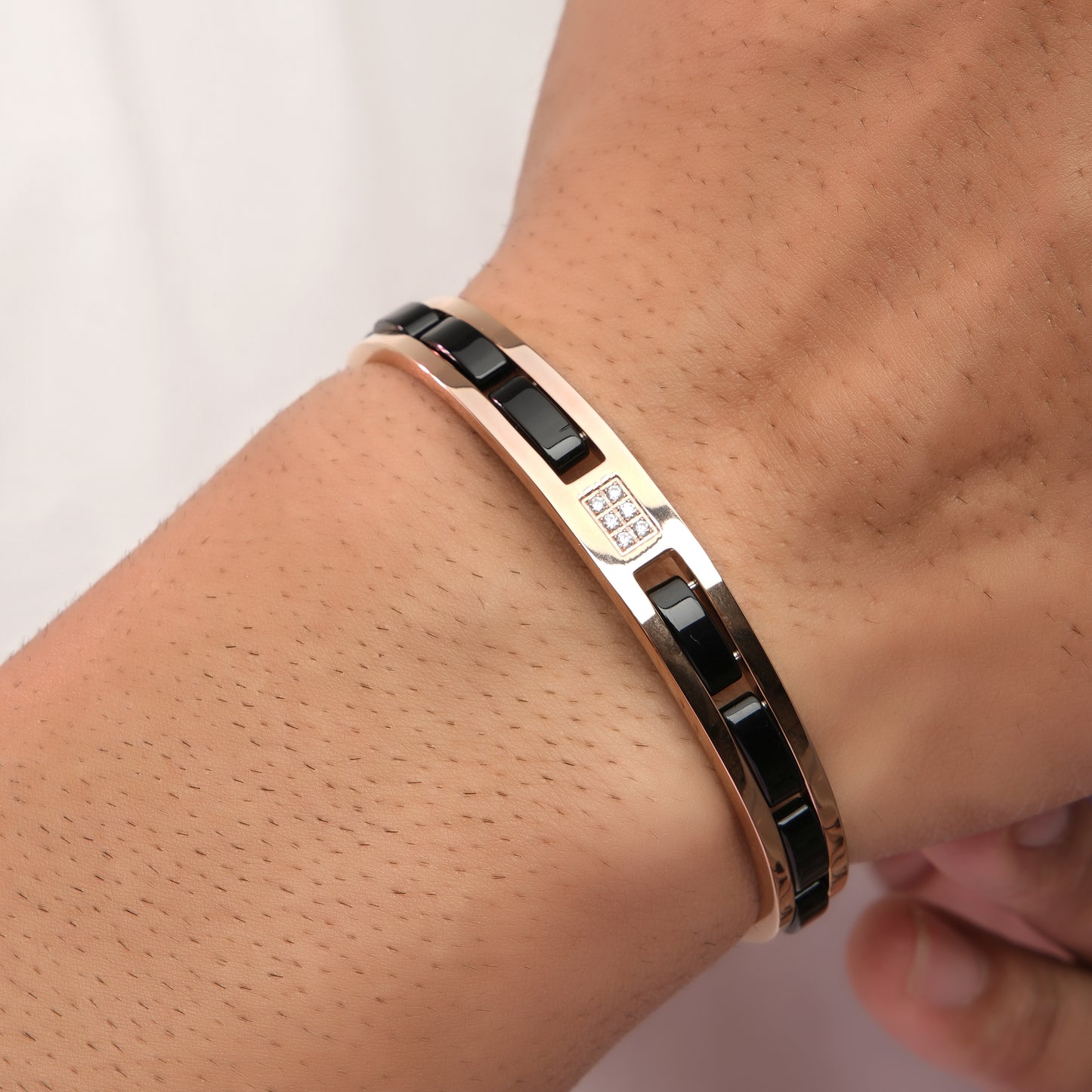SIGMA ROSEGOLD KADA WITH DIAMOND