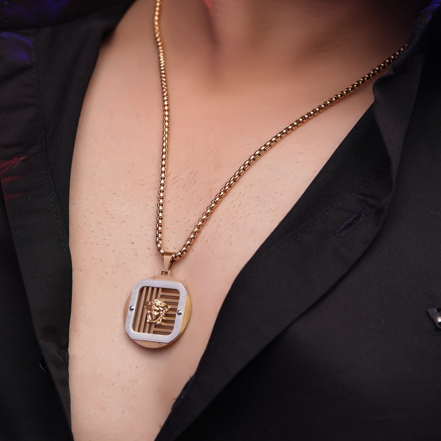 Loki Men's Gold chain And Pedant