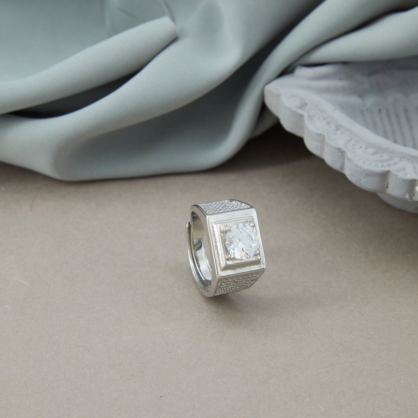 SILVER PLATED DIAMOND ADUJSTABLE RING SPWDR002