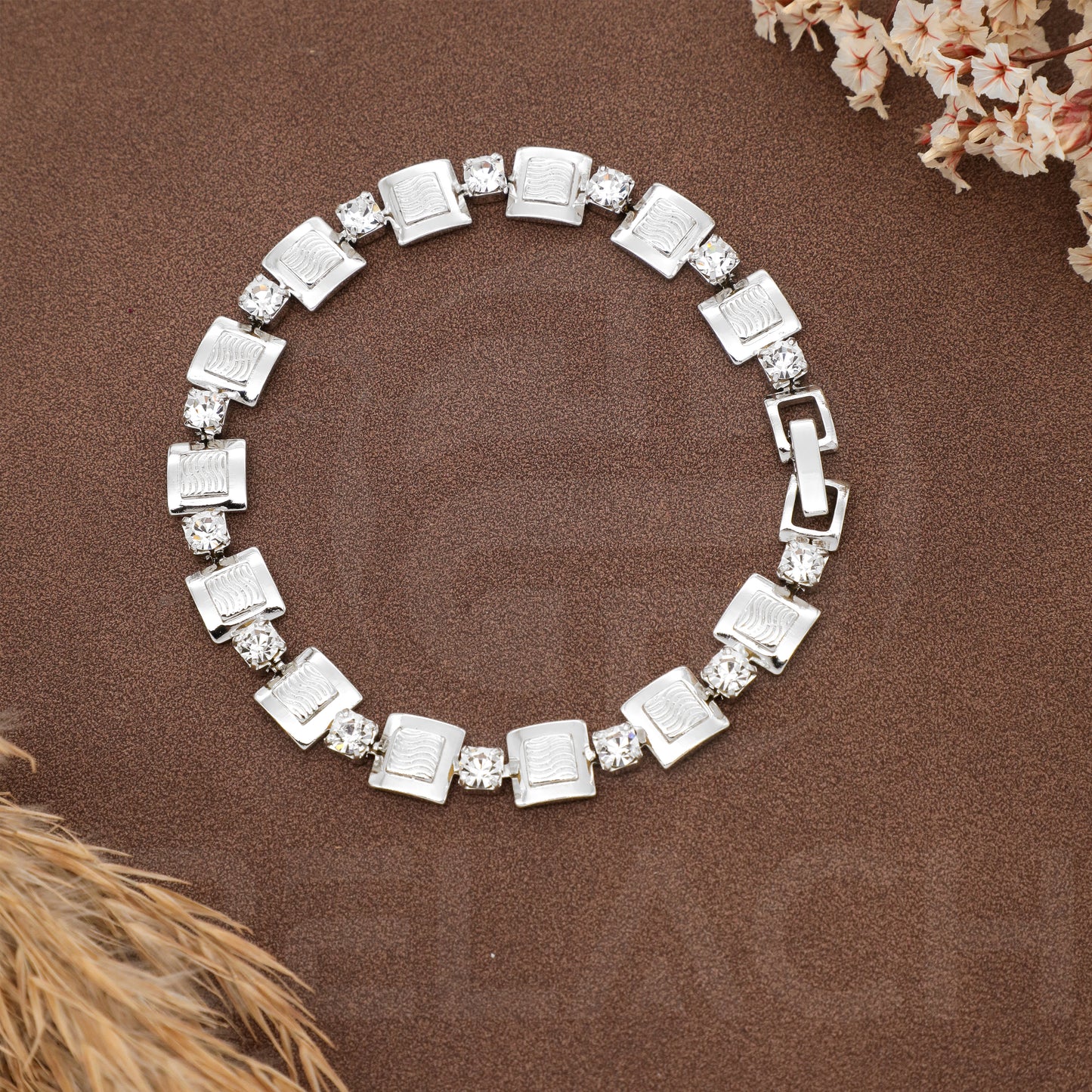 SILVER PLATED LUXURIES DIAMOND BRACELATE SPDB008