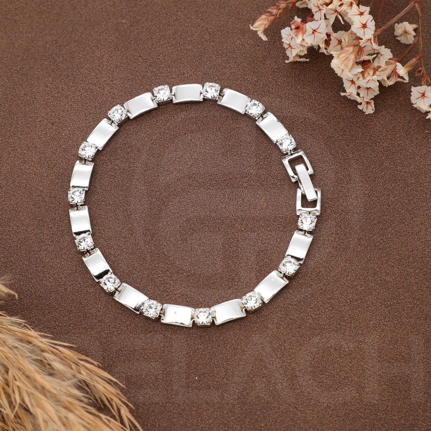 SILVER PLATED LUXURIES DIAMOND BRACELATE SPDB012