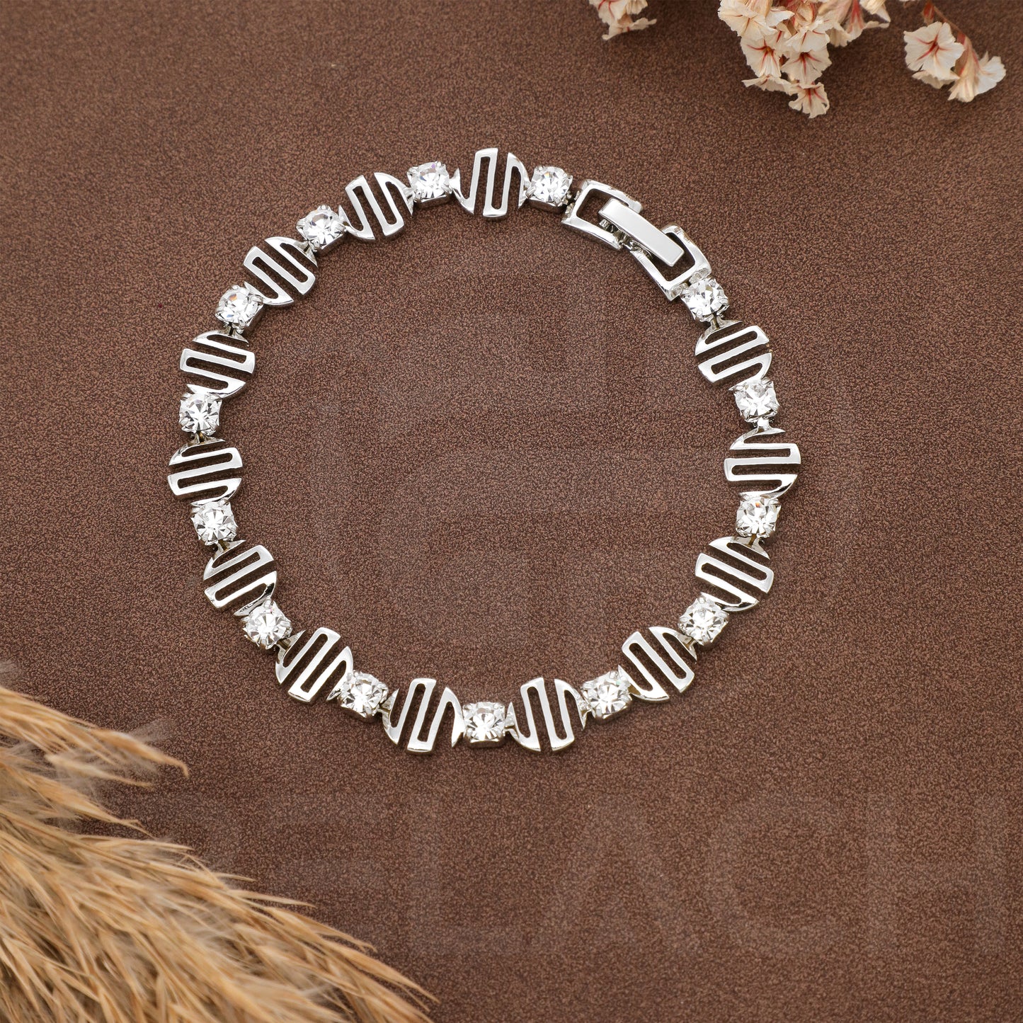SILVER PLATED LUXURIES DIAMOND BRACELATE SPDB018