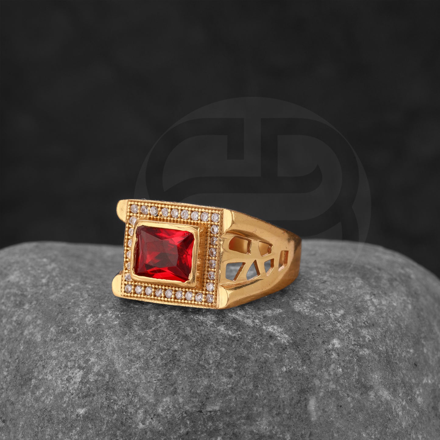 GOLD PLATED RED STONE RING GPSR035