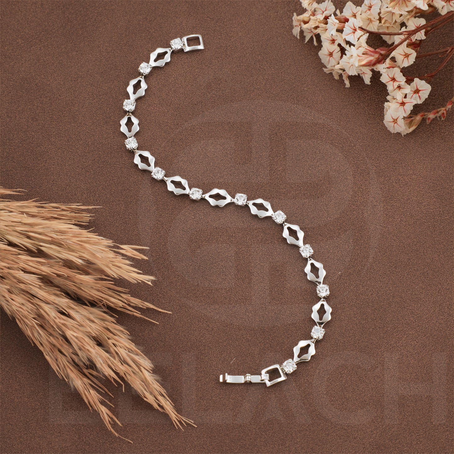 SILVER PLATED LUXURIES DIAMOND BRACELATE SPDB011