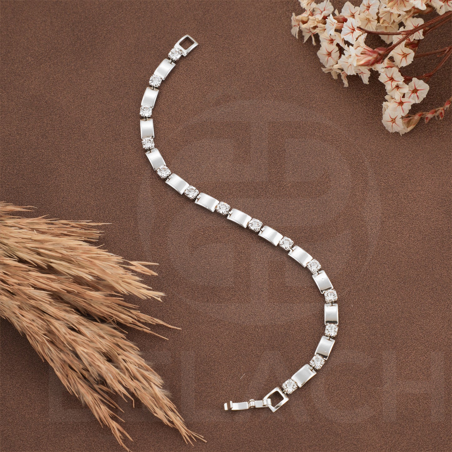 SILVER PLATED LUXURIES DIAMOND BRACELATE SPDB012