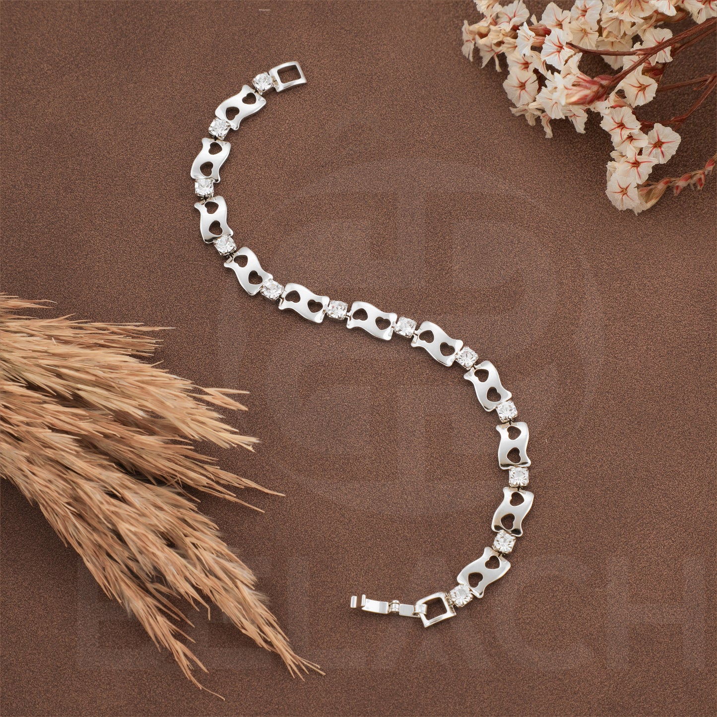 SILVER PLATED LUXURIES DIAMOND BRACELATE SPDB014
