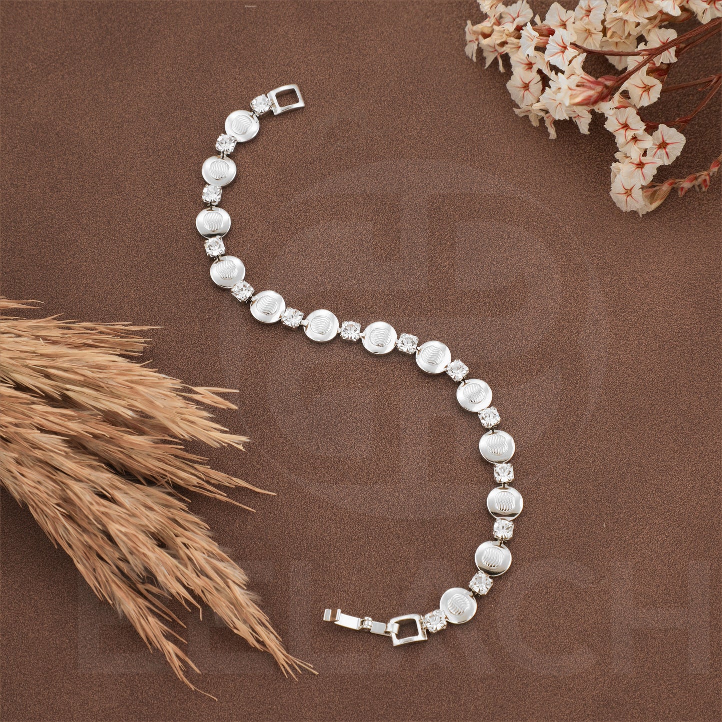 SILVER PLATED LUXURIES DIAMOND BRACELATE SPDB015