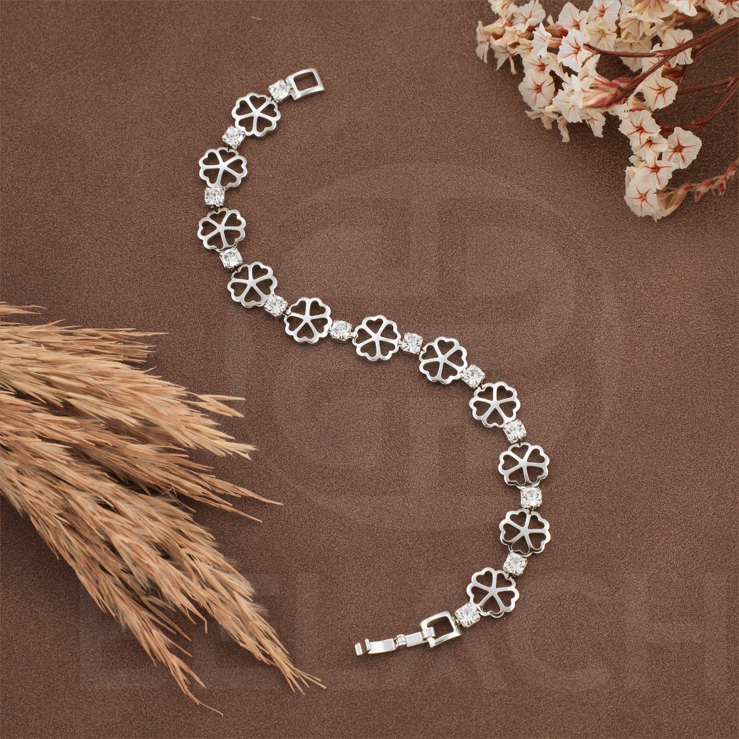 SILVER PLATED LUXURIES DIAMOND BRACELATE SPDB017