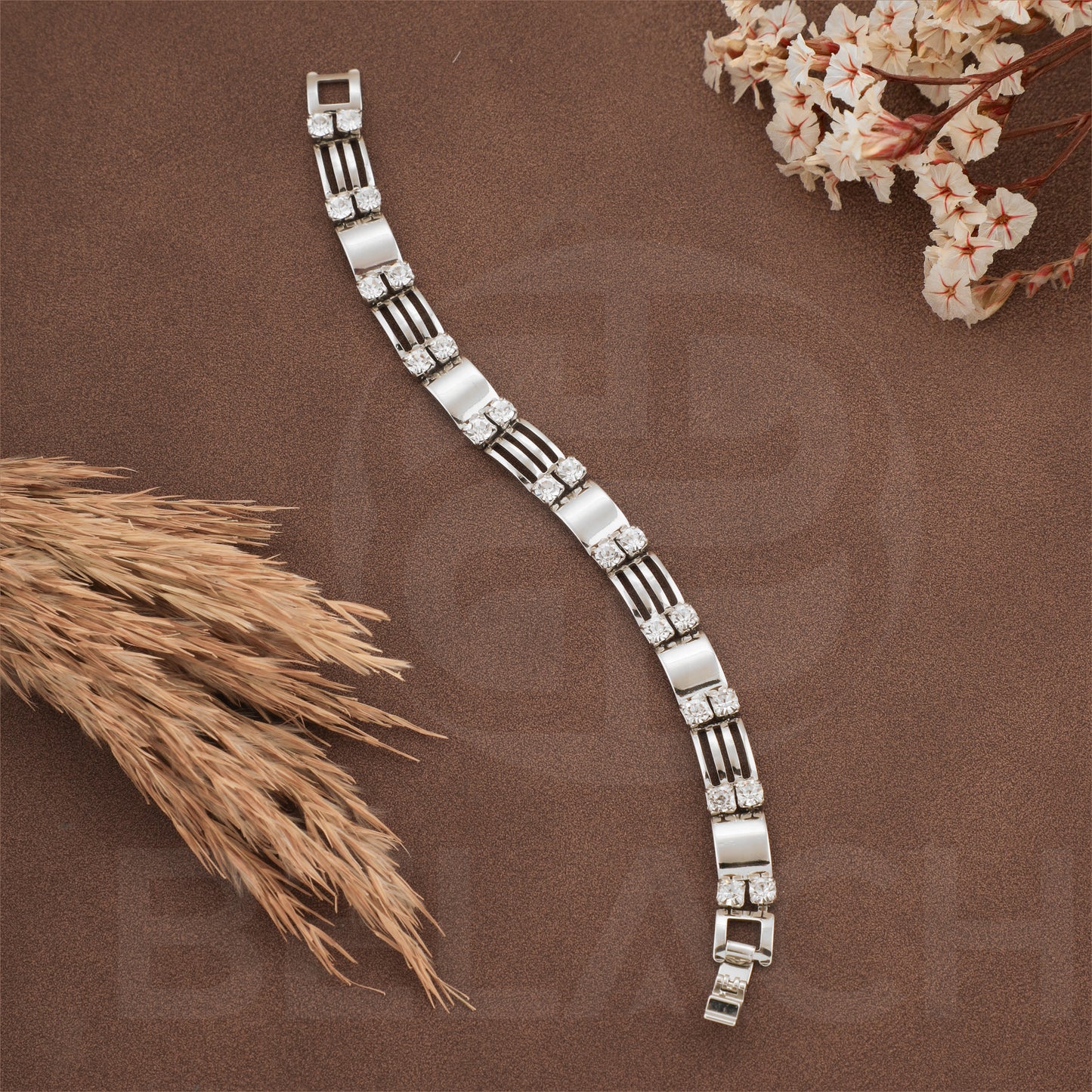 SILVER PLATED LUXURIES DIAMOND BRACELATE SPDB023