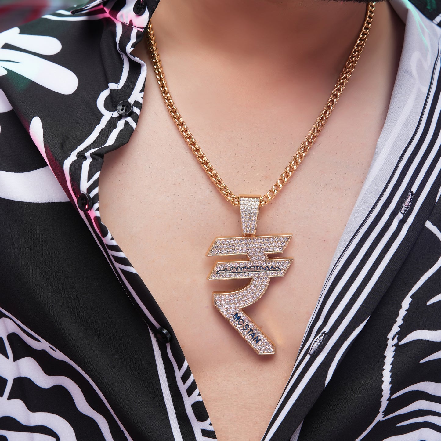 Indian Rupey Gold chain With Diamond Pedant