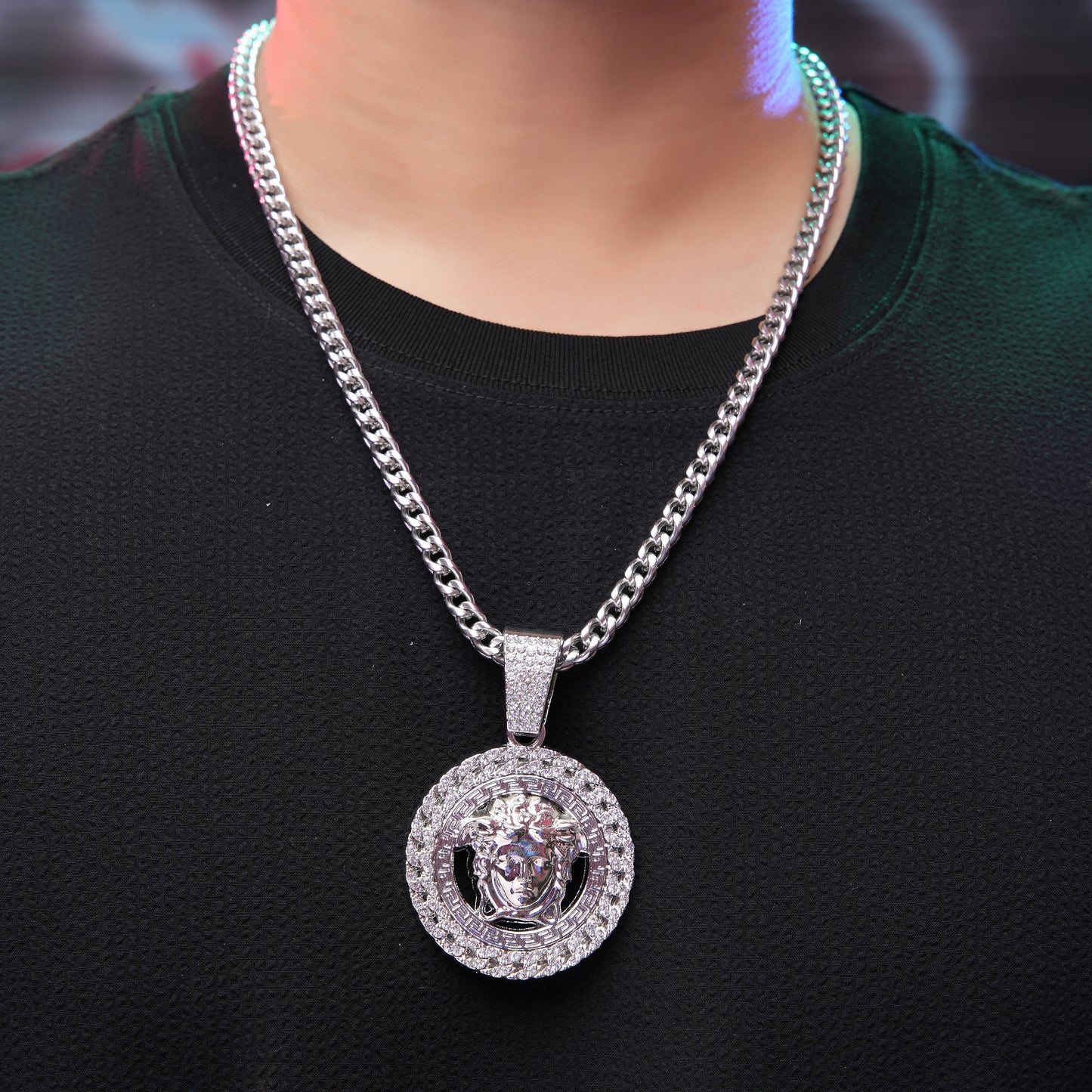Glorious Queen Silver chain With Diamond Pedant SPCP070