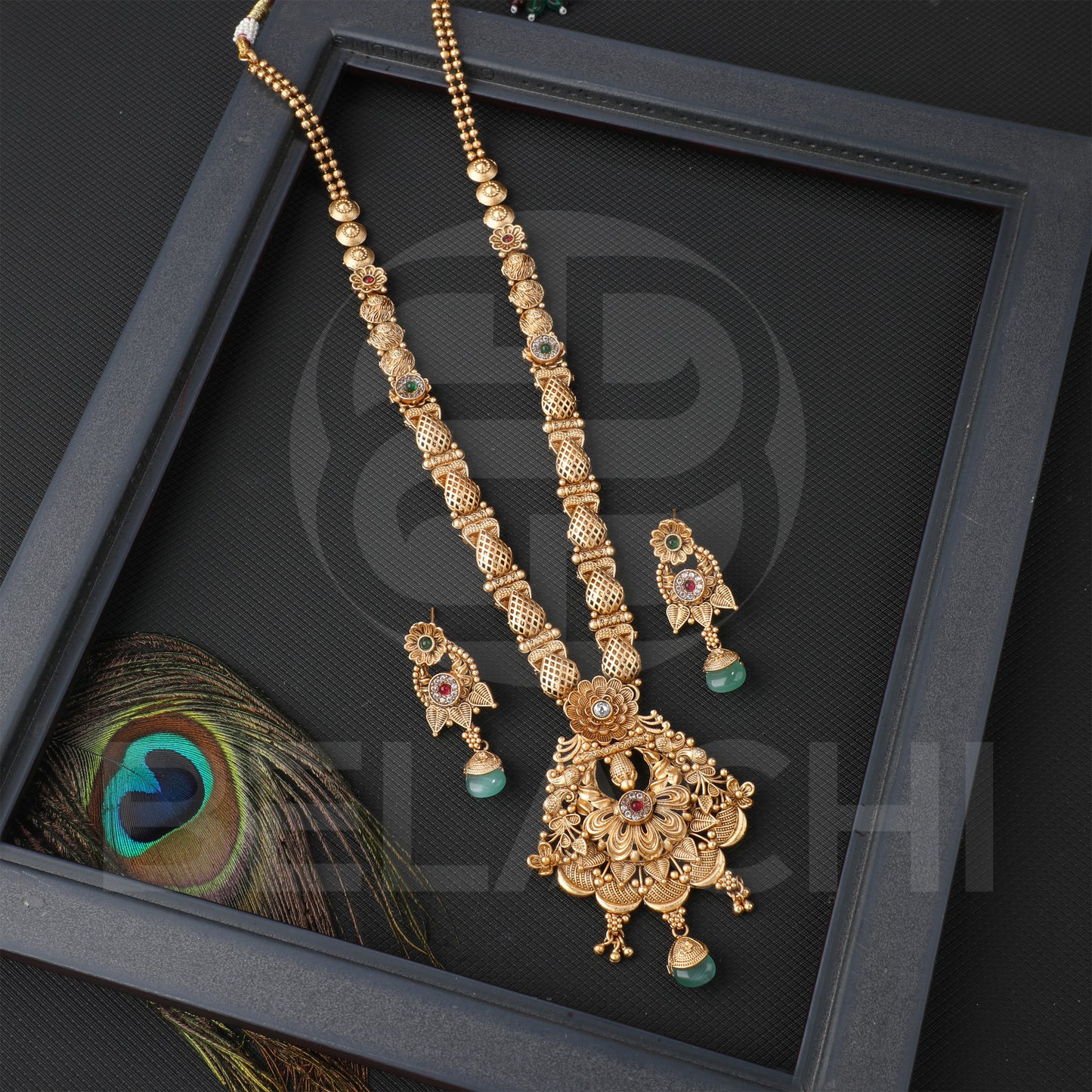 BELACHI TEMPLE LONG SET JEWELLERY LS79957
