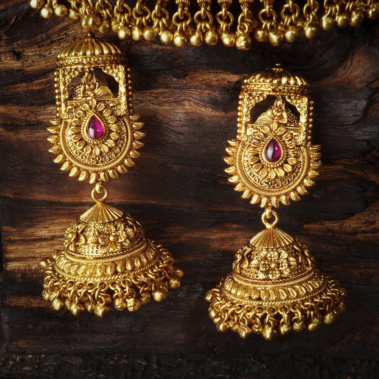 PALAKHI MAROON STONE BRIDAL JEWELLERY