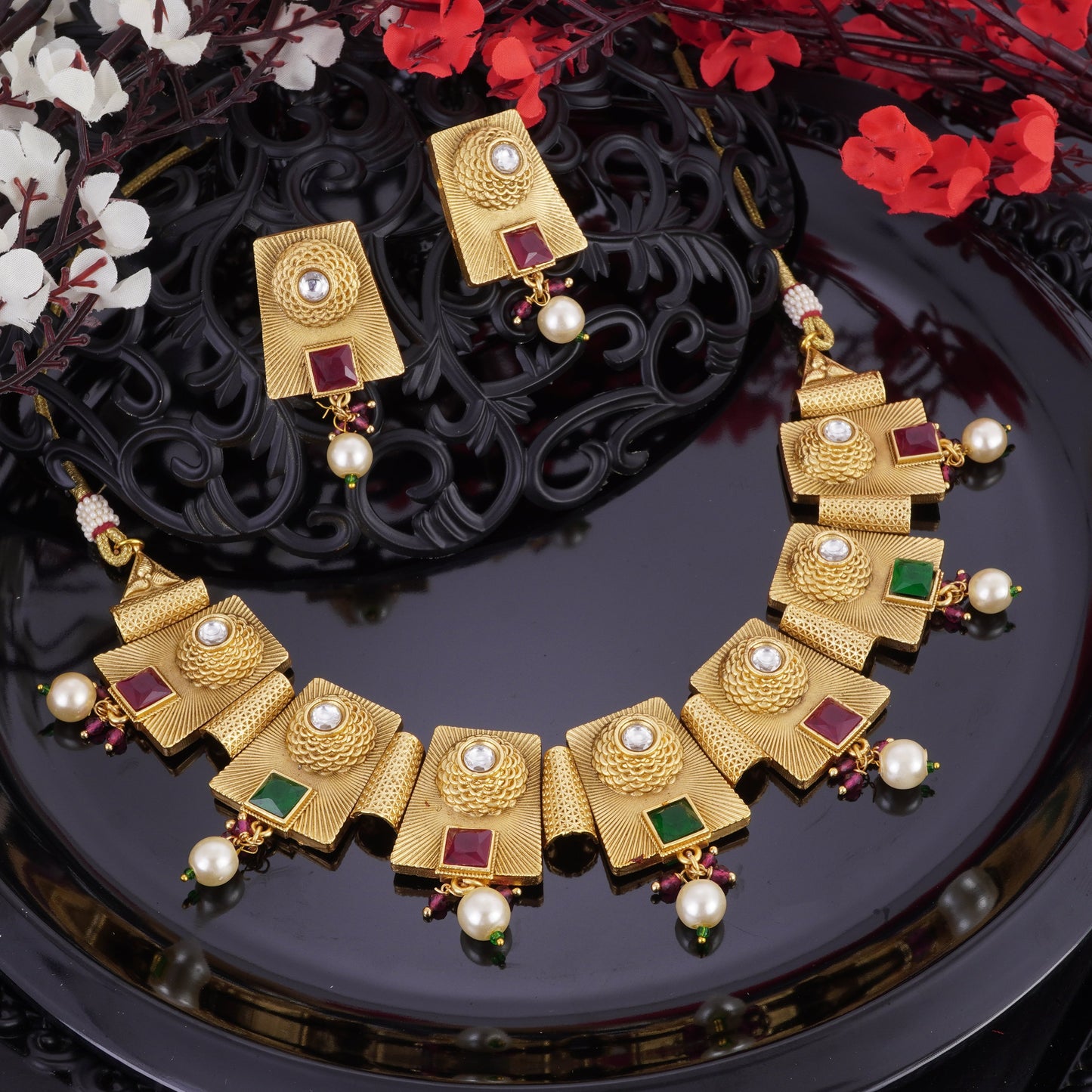 GOLDMARK MAROON GREEN STONE BRIDAL JEWELLERY