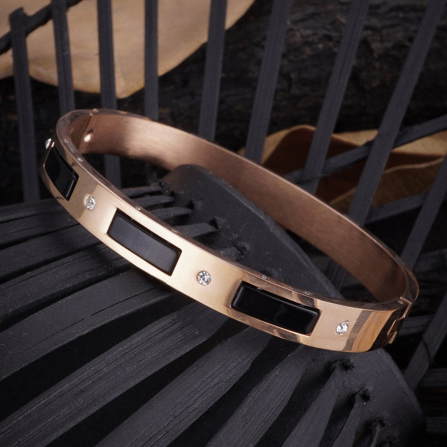 MARVEL ROSEGOLD BLACK DIAMOND PREMIUM KADA