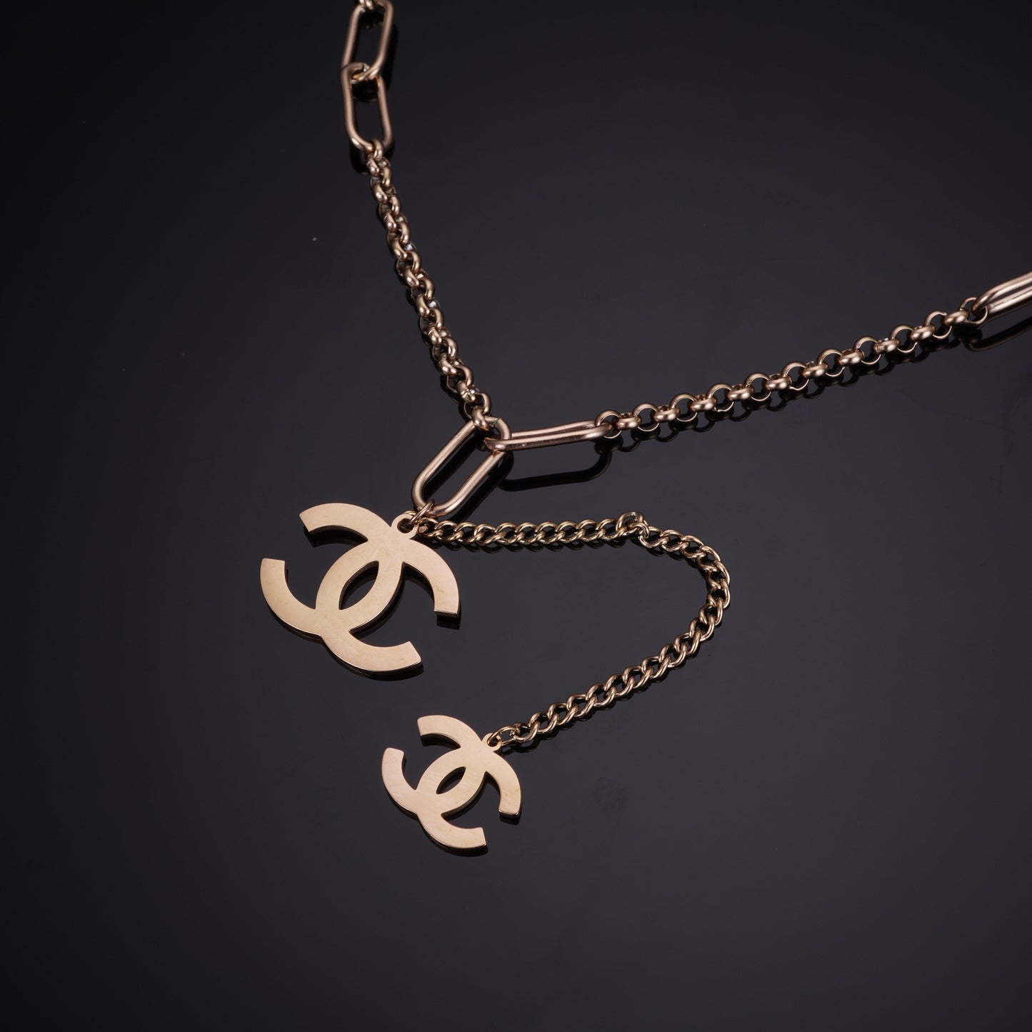 Luminous Rosegold Necklace