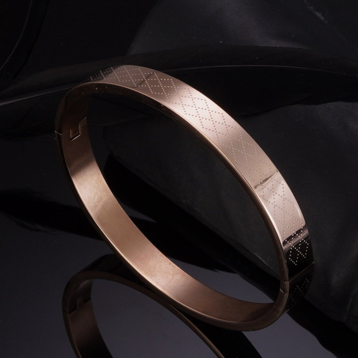 CROSSCROWN ROSEGOLD PREMIUM KADA