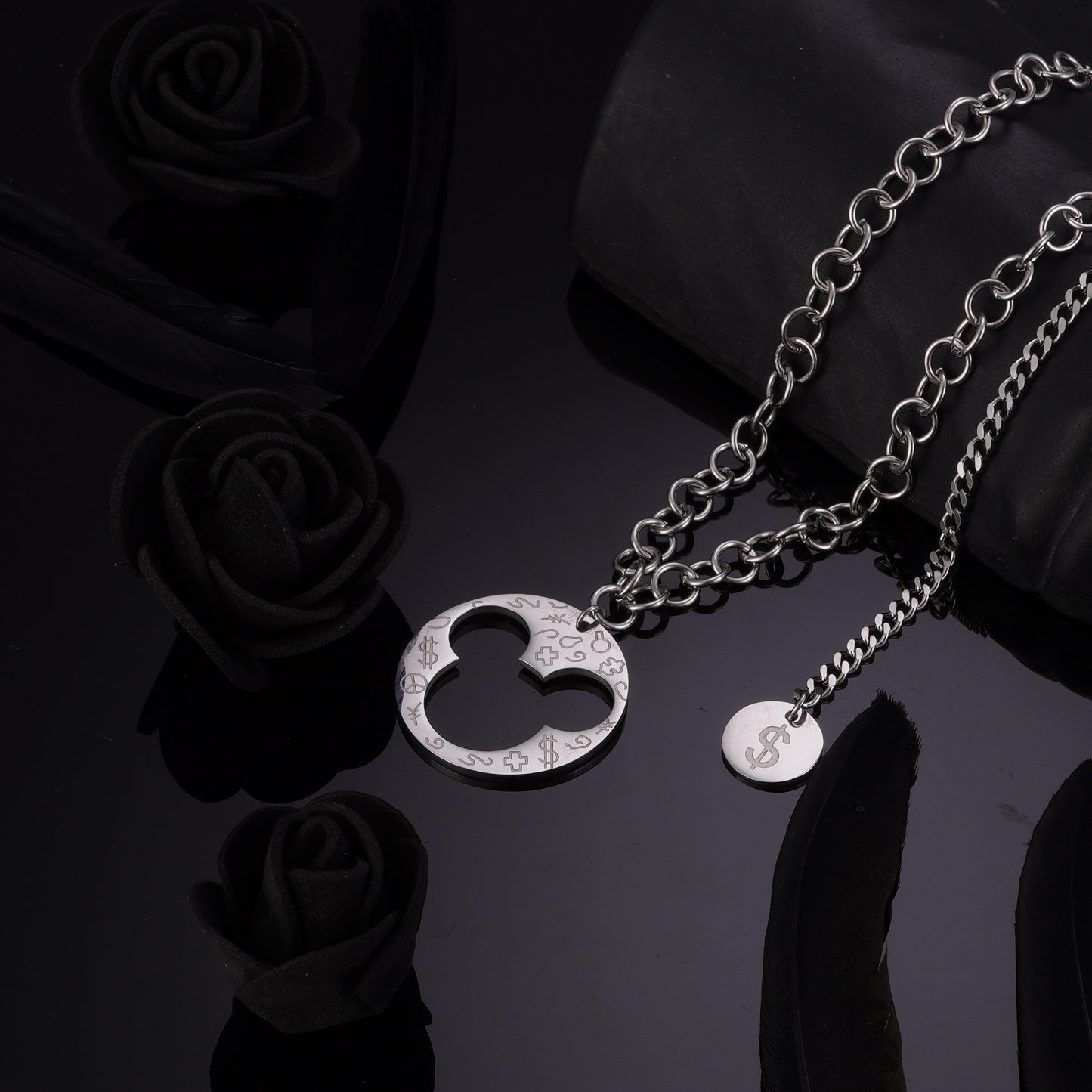 DIVIDER SILVER NECKLACE