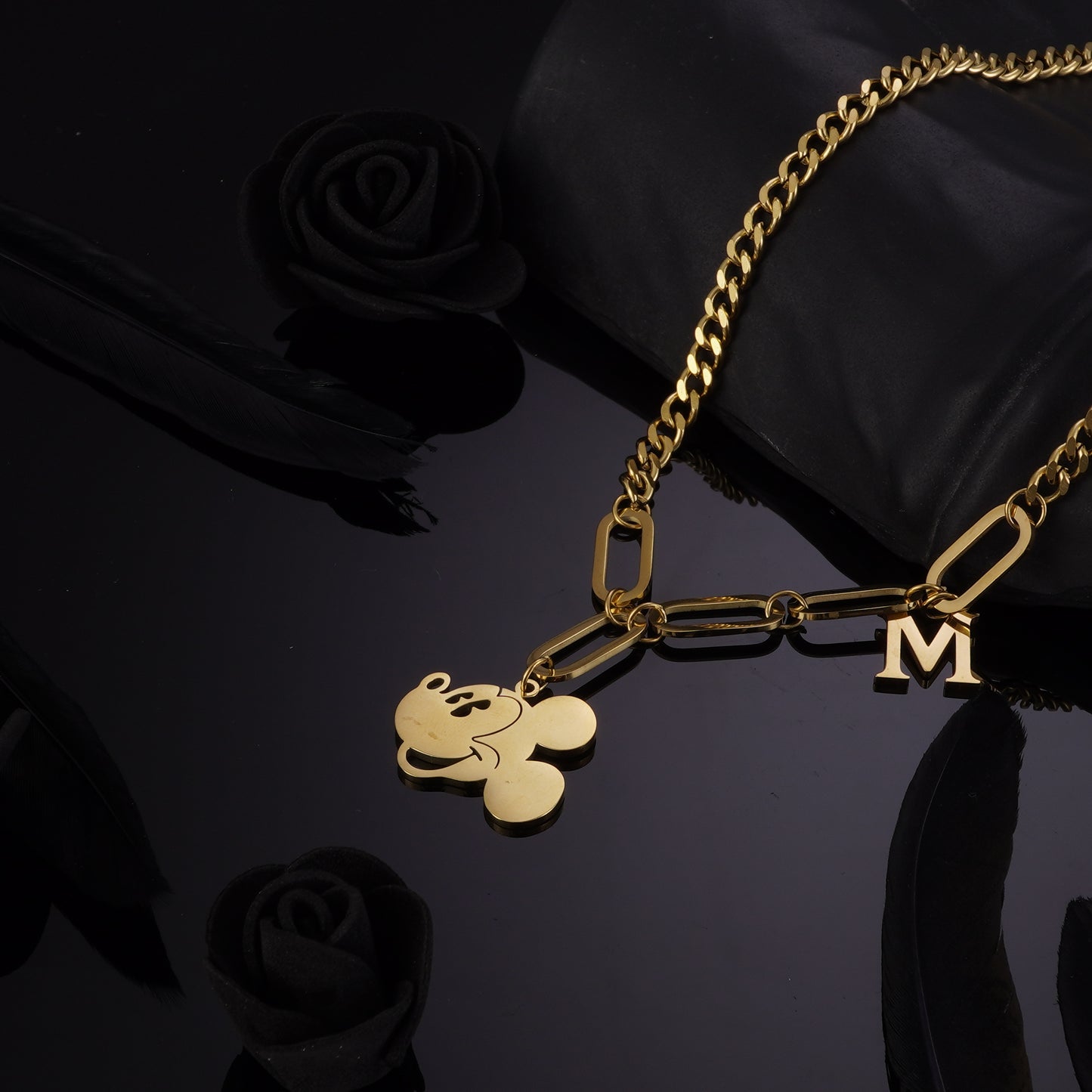 Felix Gold Necklace