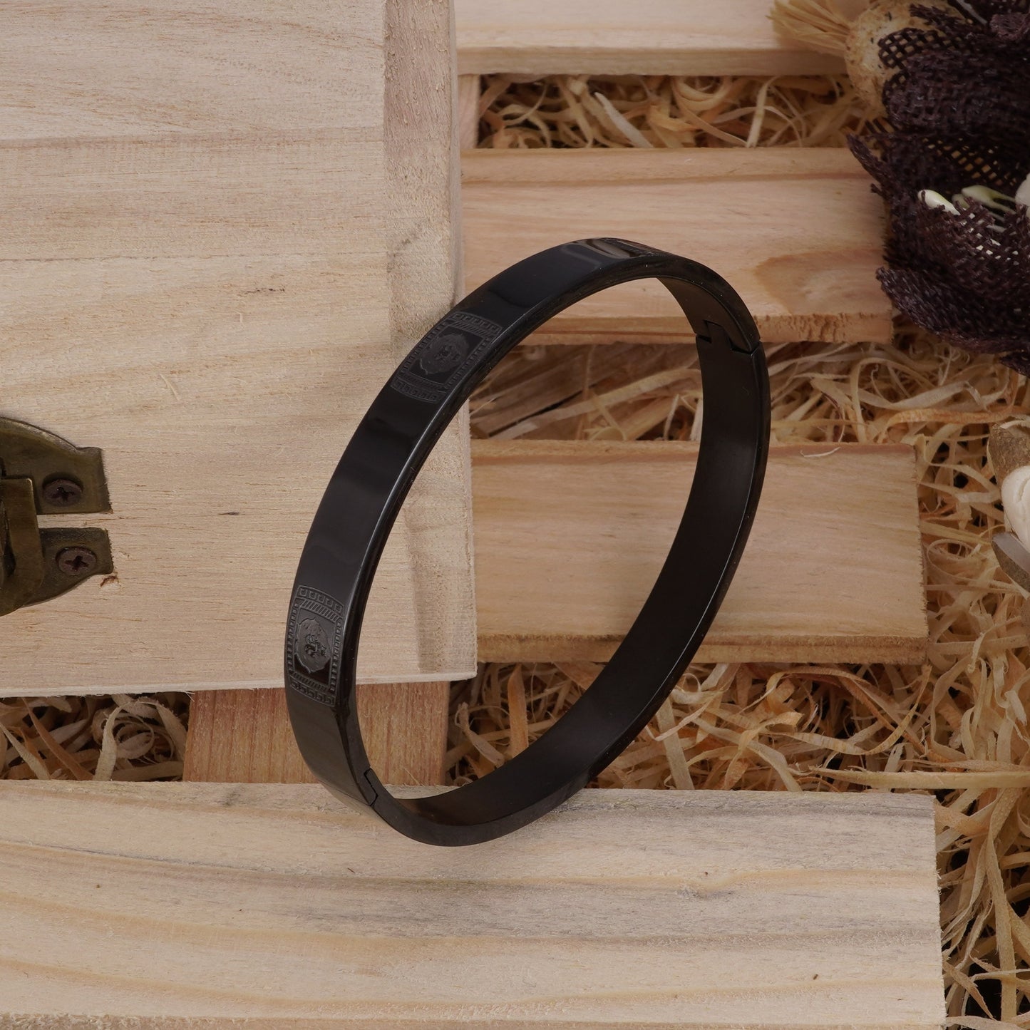 LION BLACK PREMIUM KADA