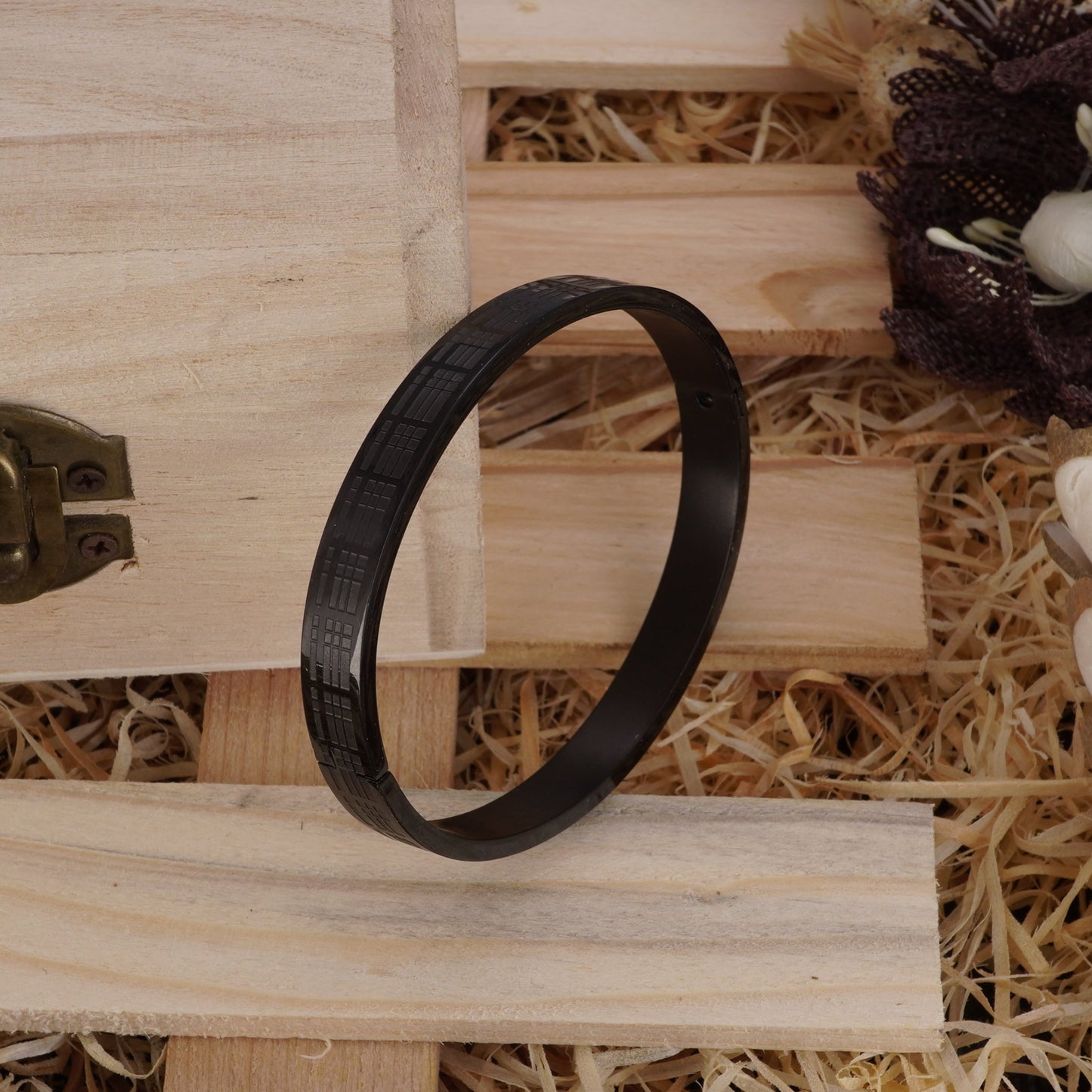 CARVING BLACK PREMIUM KADA