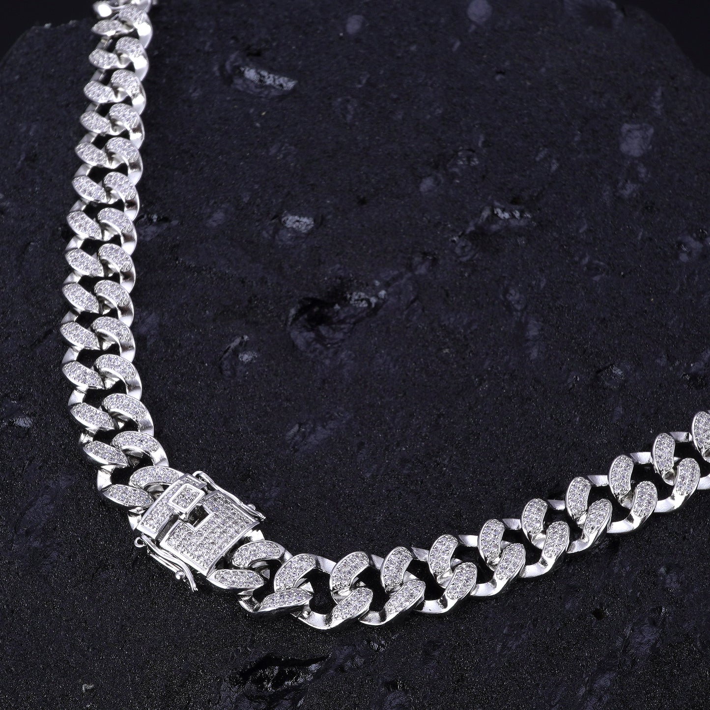 GODFATHER DIAMOND SILVER CUBAN CHAIN NECKLACE