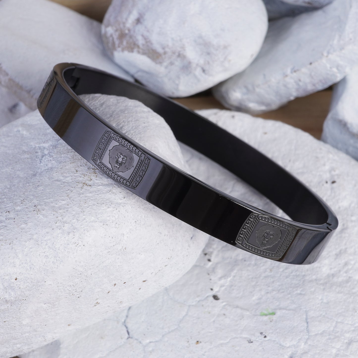 LION BLACK PREMIUM KADA