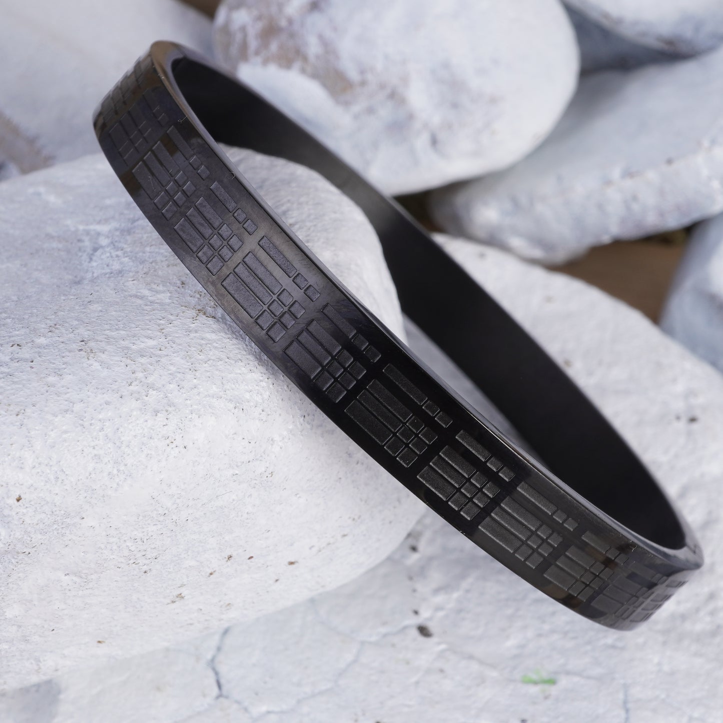 CARVING BLACK PREMIUM KADA