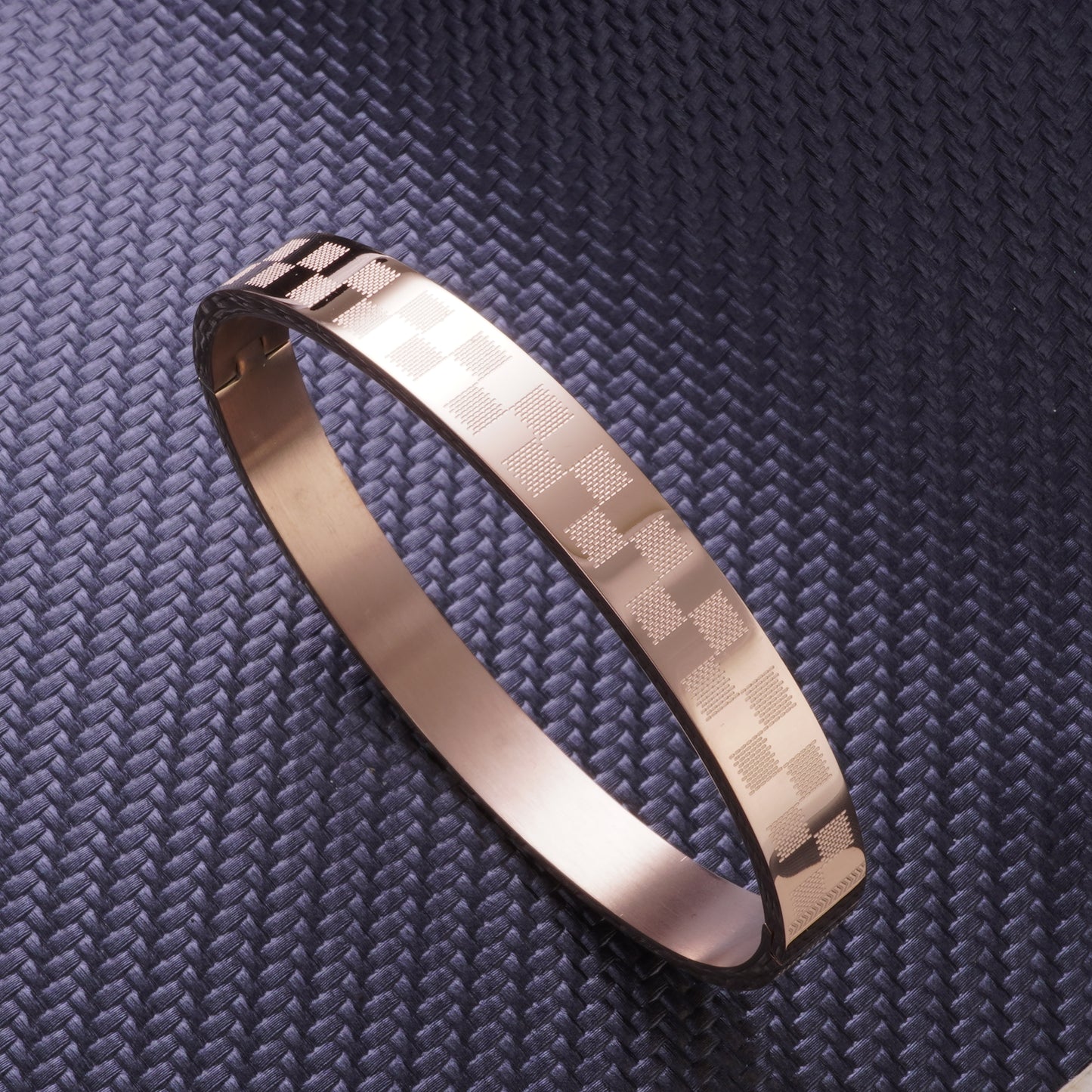 SQUARE DESIGN ROSEGOLD PREMIUM KADA