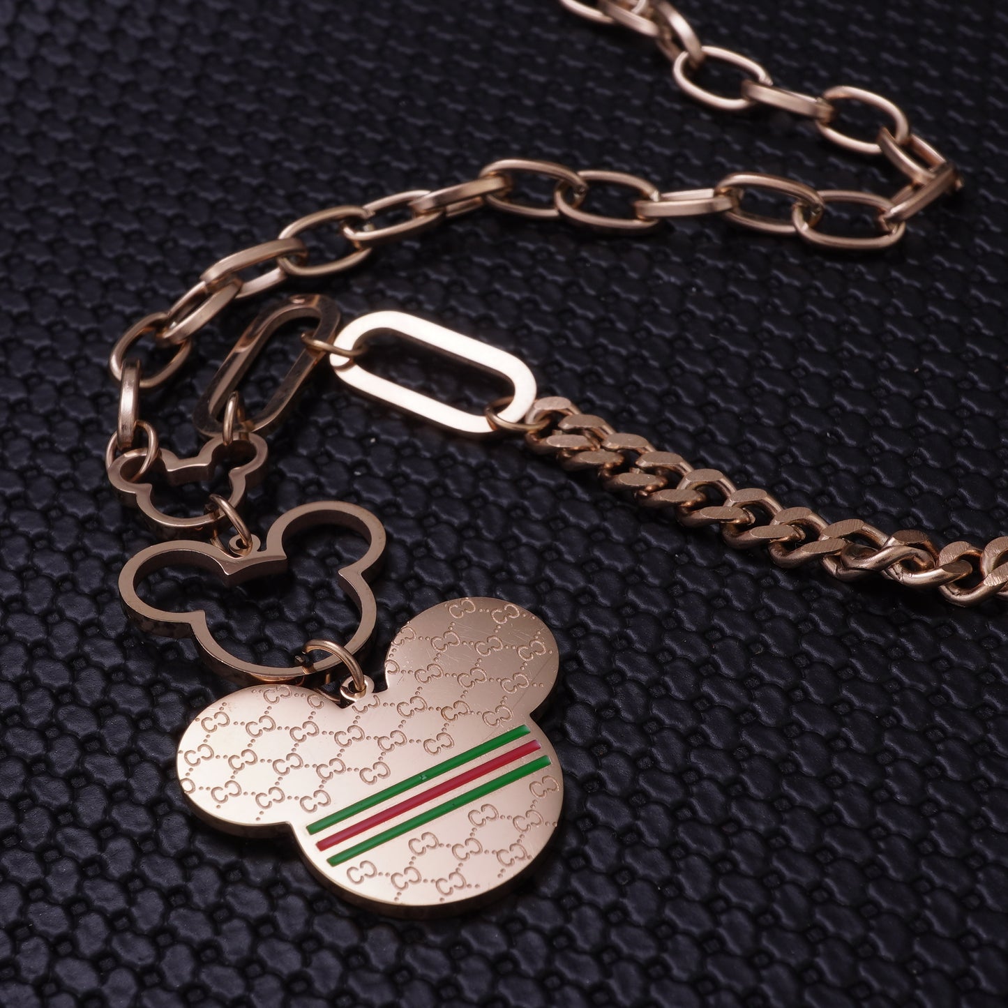 TEDDY ROSEGOLD NECKLACE