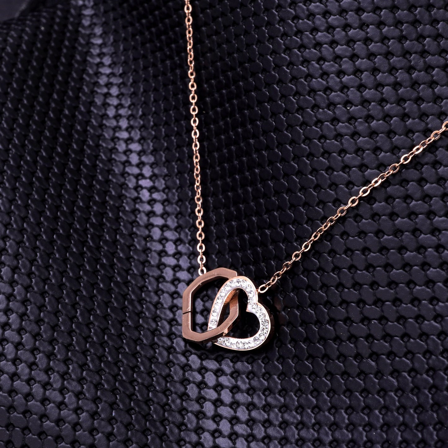 OCTAGONE HEART ROSEGOLD NECKLACE