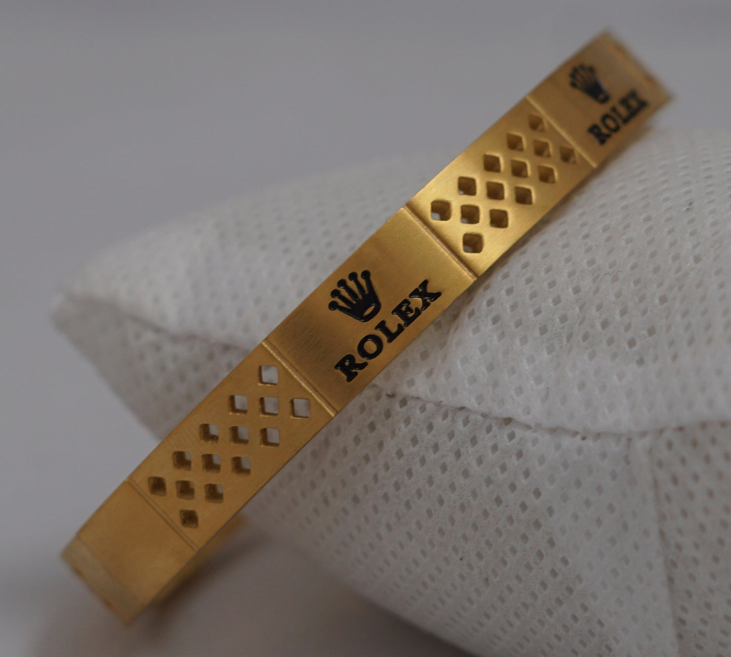 Leonardo Gold Kada