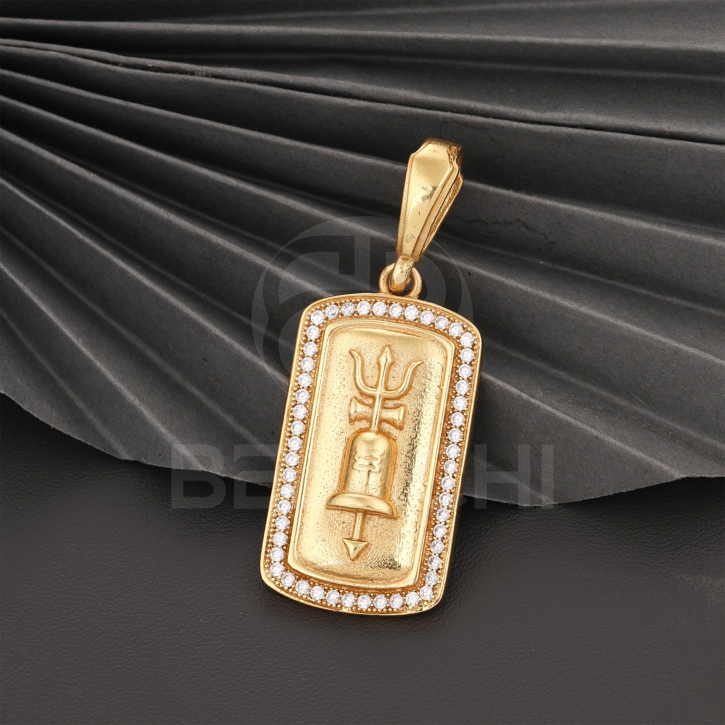 Gold Plated Premium Pendant With Diamond