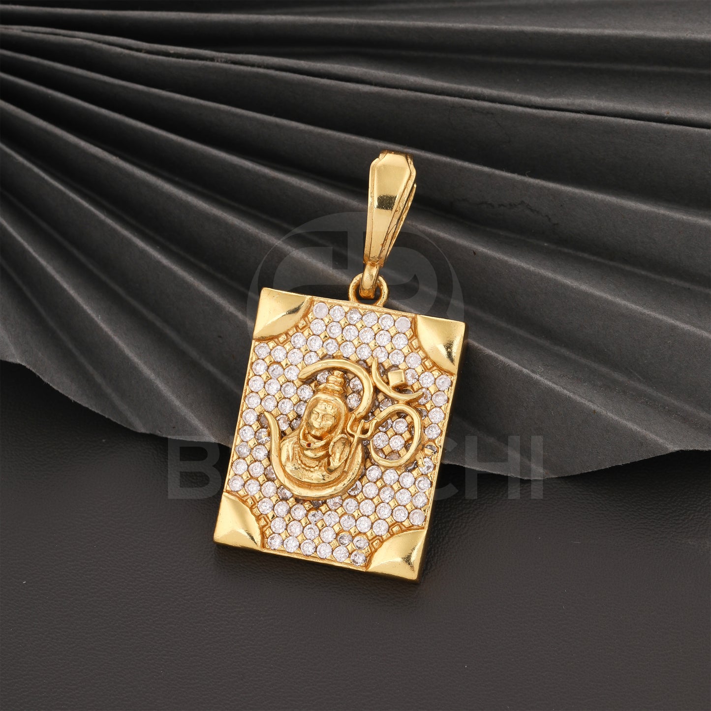 Gold Plated Premium Pendant With Diamond