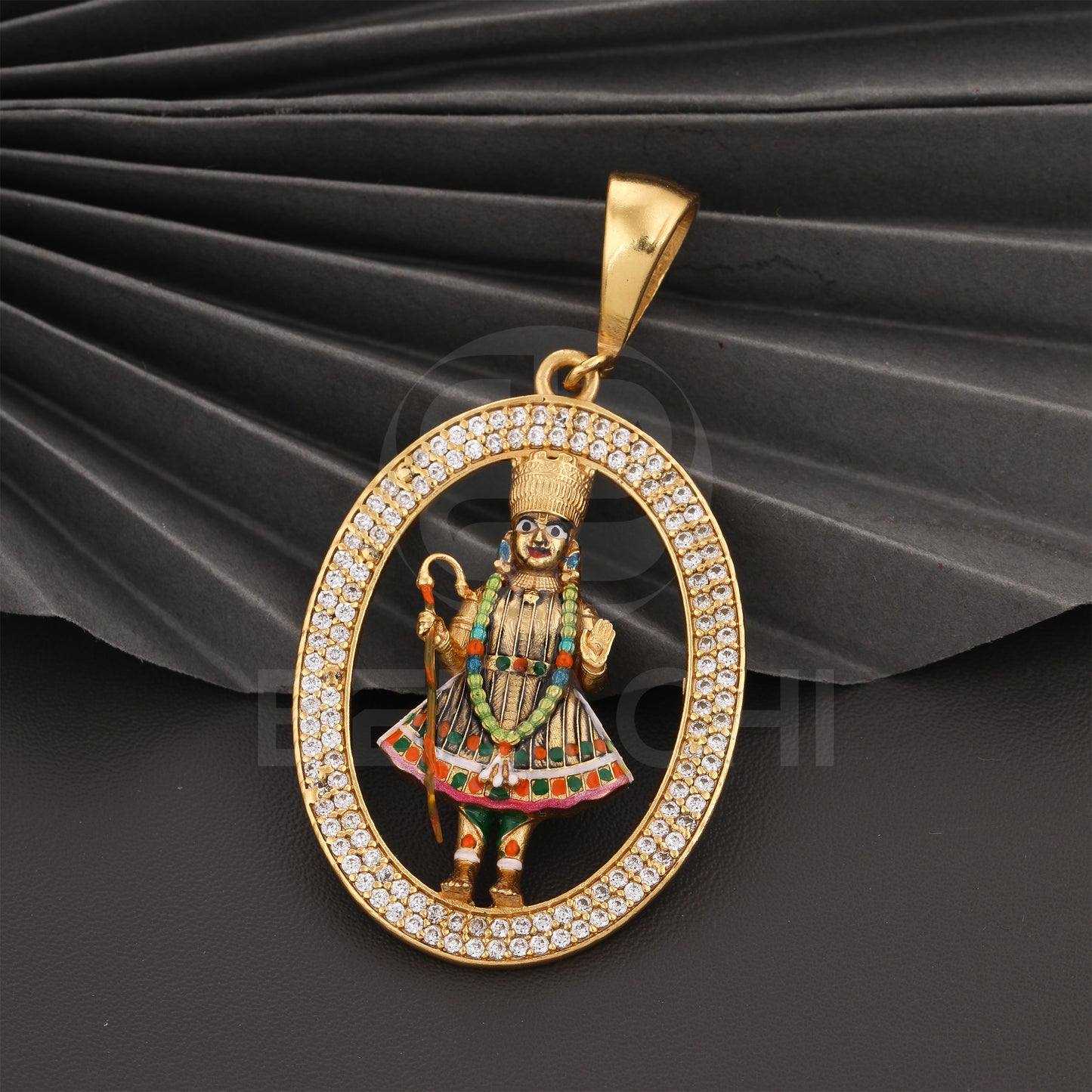 GOLD PLATED PREMIUM PENDANT WITH DIAMOND