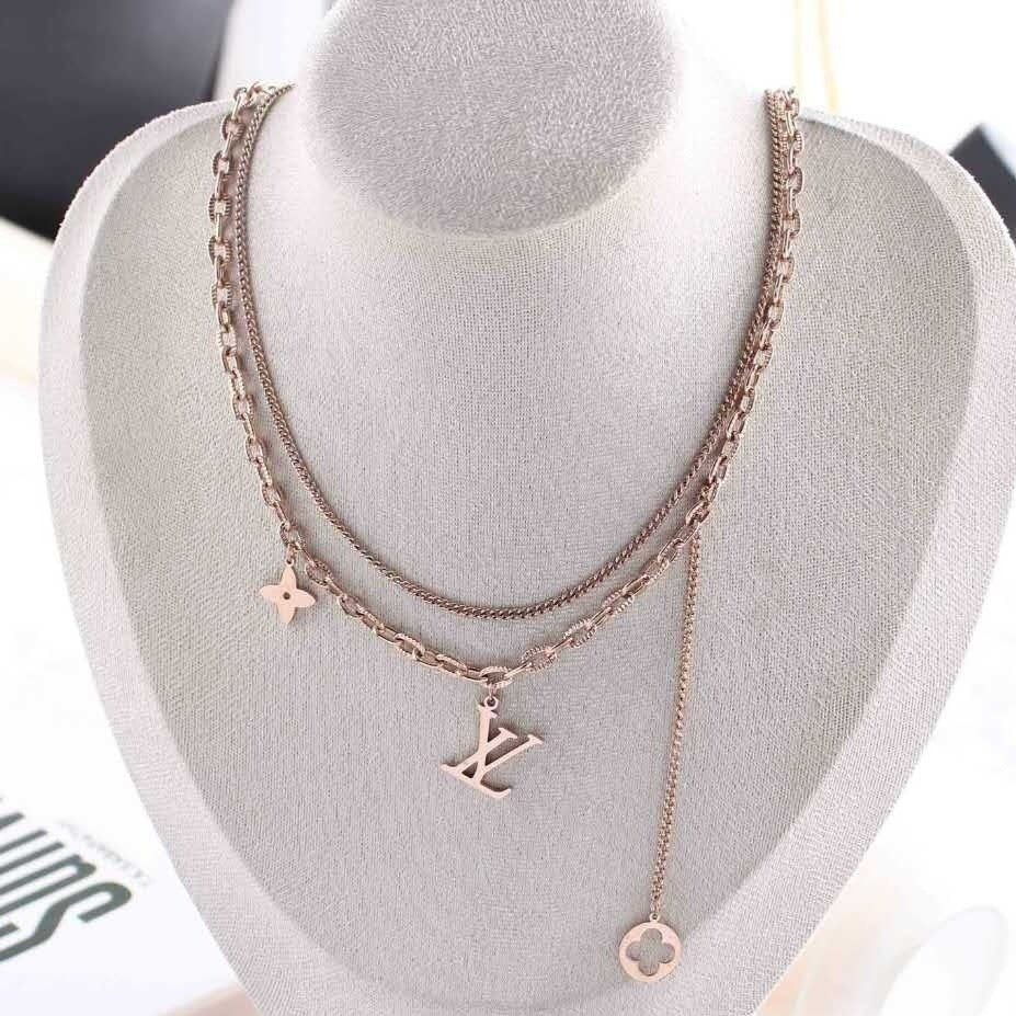 Vl Rosegold Pedant Necklace