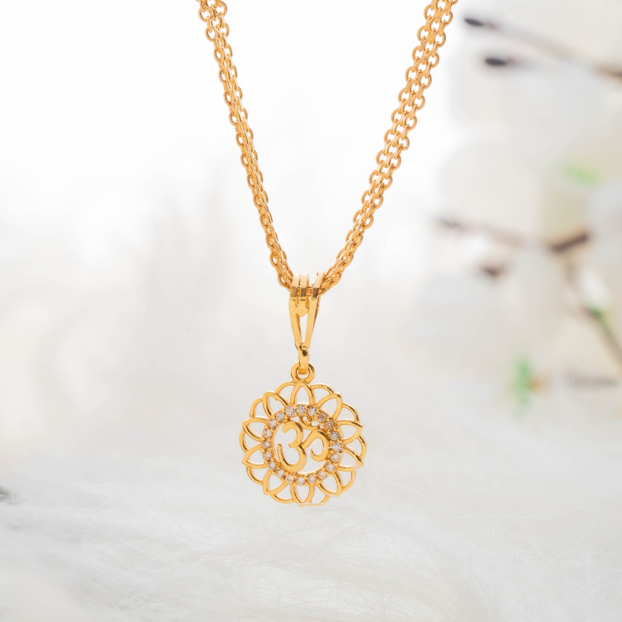 Gold Plated Chain With Rudransh Diamond Pedant