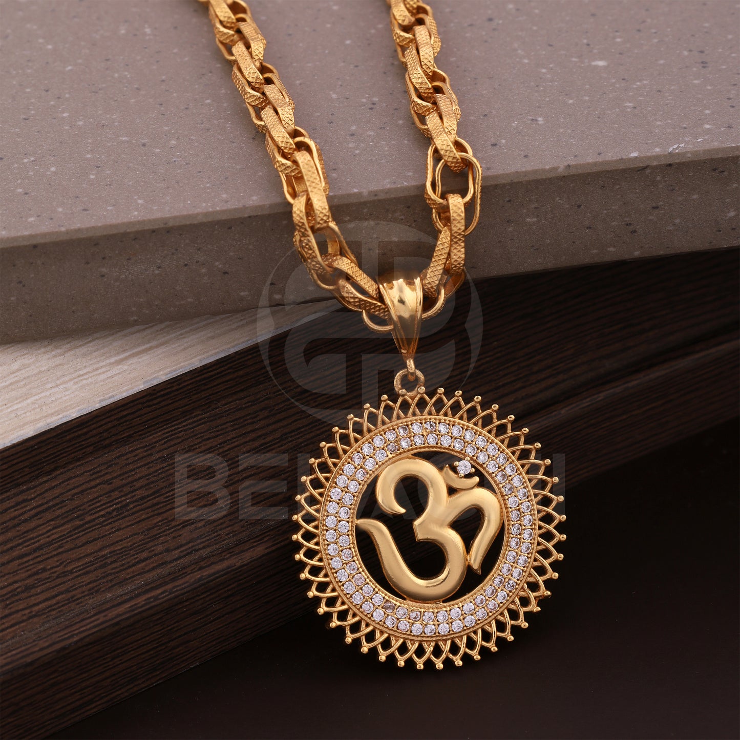 GOLD PLATED CHAIN WITH ROUND OM DIAMOND PENDANT