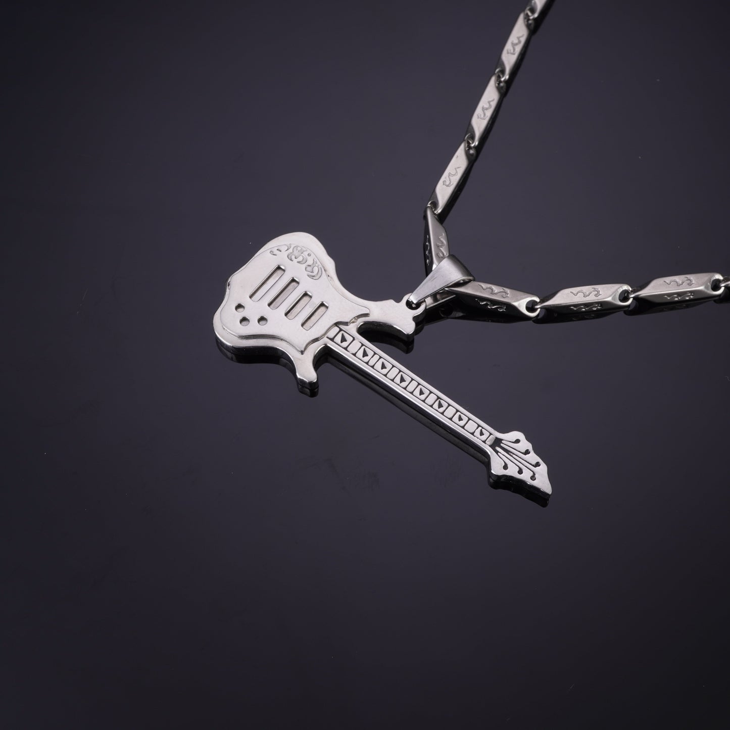 Ampifier Silver Pendant Necklace